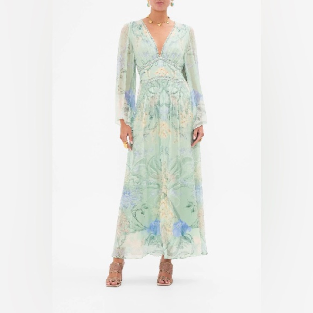 NWT Camilla Flared Sleeve Dress Dreaming In Dutch Size S